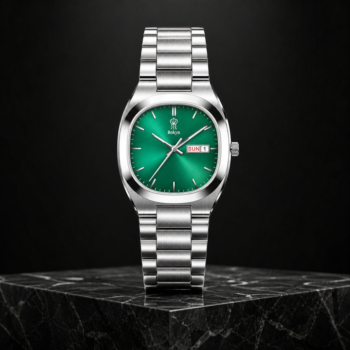 How to Choose an Everyday Women’s Watch: A Guide to Square Quartz Watches